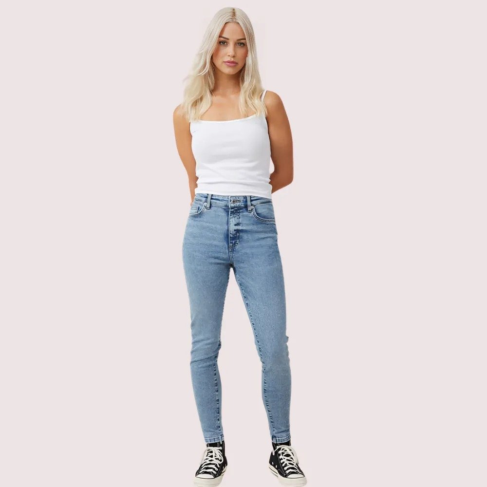 3gcIaejY4L07H0vSZJa8BnNUFKZgZHQkvwkKXvIZ.jpg Women's Perfect Curve High Waist Skinny Jeans - Image 1