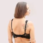 French Daina Chic Lace Bralette Gift Set for Luxe Occasions - Image 2