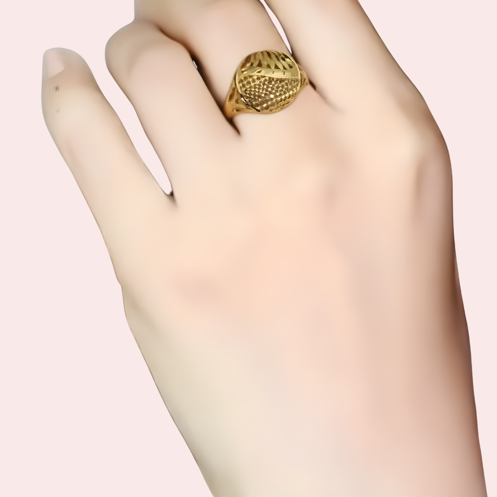 AQSOgEnXRWtJoZ2tqvMrU5oaOewidpZHAtQ6QzVj.png Minimal Textured Dome Design Gold Polish Ring - Image 1