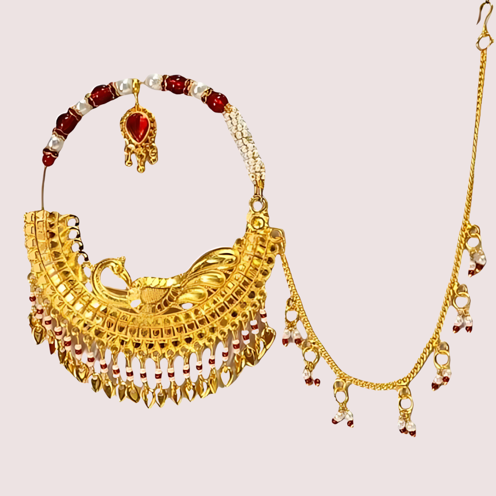M7yvIAGrTL67kKZkbW9OcAR4xmYHyN1IHK3a74NL.png Regal Gold-Plated Bridal Nath with Elegant Chain - Image 1