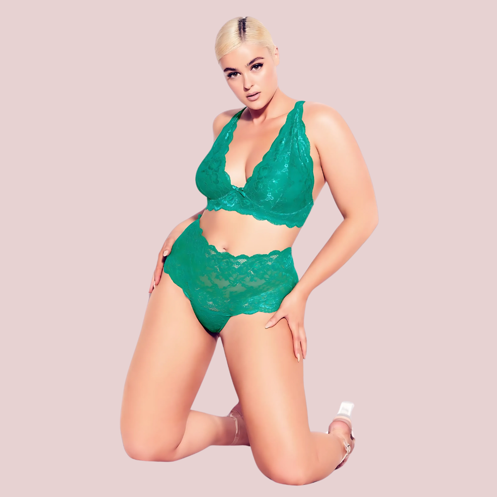 bWyGDo6tUJJkH9s6KDASiYBWRWcCScyODvNx5SNt.png Regal Charm Plus Size Bralette Set - 2 Pack - Image 1