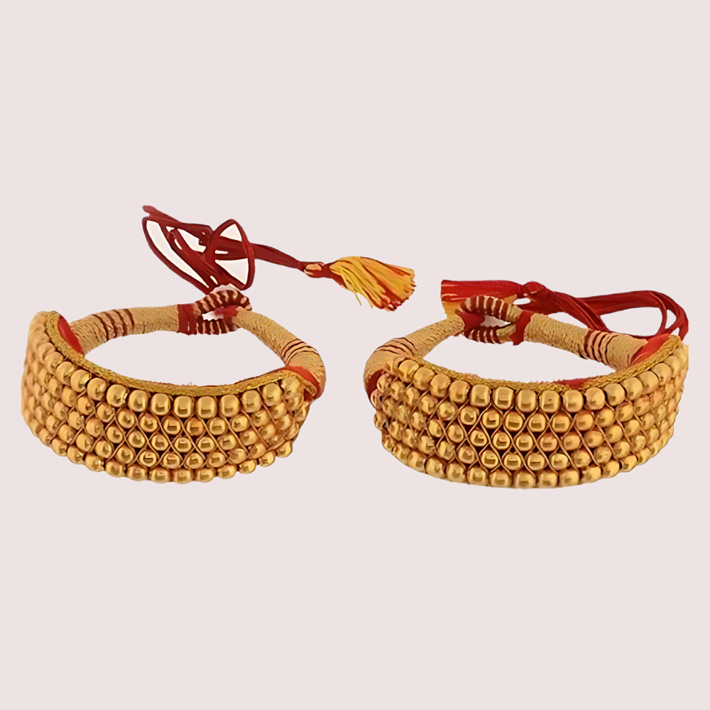 hUgvVTJ8NPToqX3LPIA2ukP1kJL7mMoQzgJLwLrL.png Gold Plated Kumauni Necklace with Pochi Set - Image 1