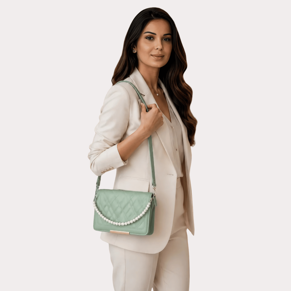 sH7fXWvOMgs0RhUTzRzD6AyeewrA0pMS8jA4GF4p.png Elegant Pearl Chain Crossbody Handbag - Image 1
