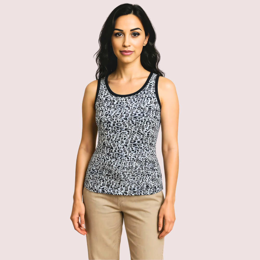 us35QJQmzRji8hJeAu0iT3Us0PXBMcG9yD019VDq.png Monochrome Leopard Print Tank Top - Image 1